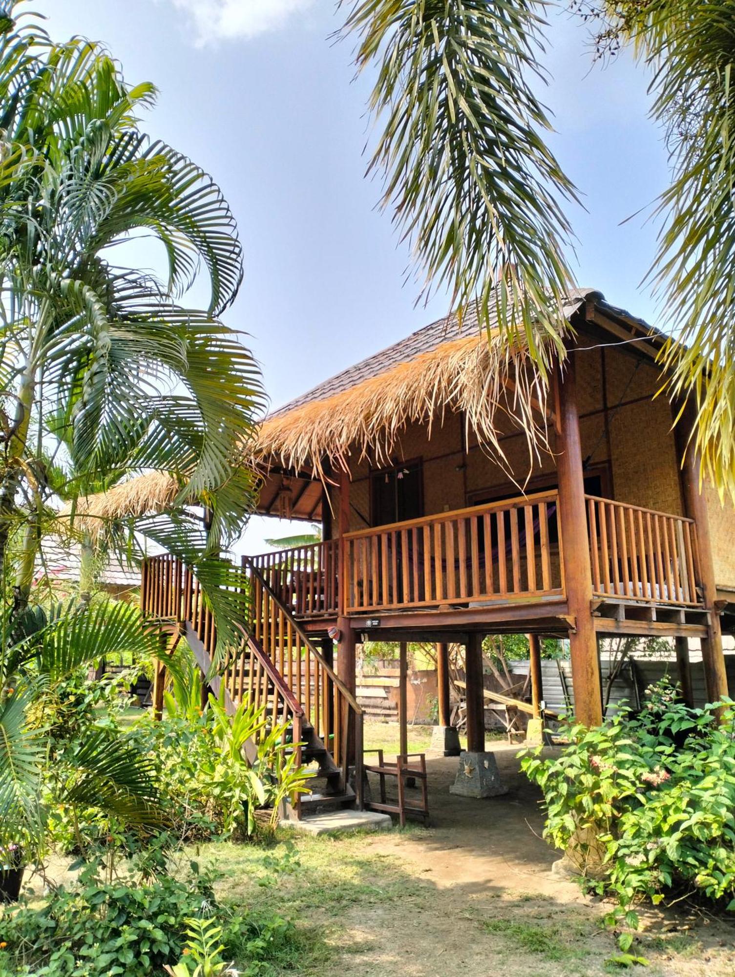 Tangga Bungalows กิลิไอร์ ภายนอก รูปภาพ